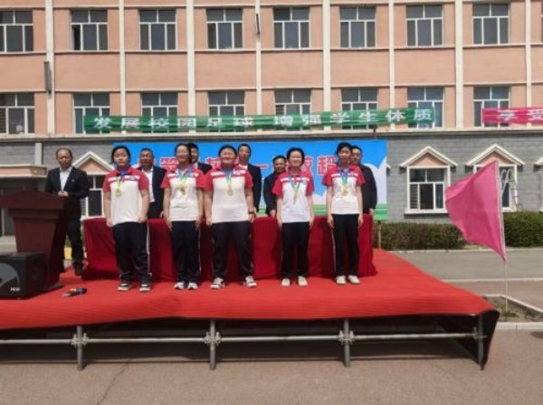 绿茵逐梦绽芳华，体教融合谱新篇——黑龙江省望奎县 火箭镇义务教育学校首届“校超杯”足球赛圆满落幕